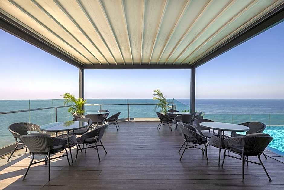 Radisson Hotel Colombo