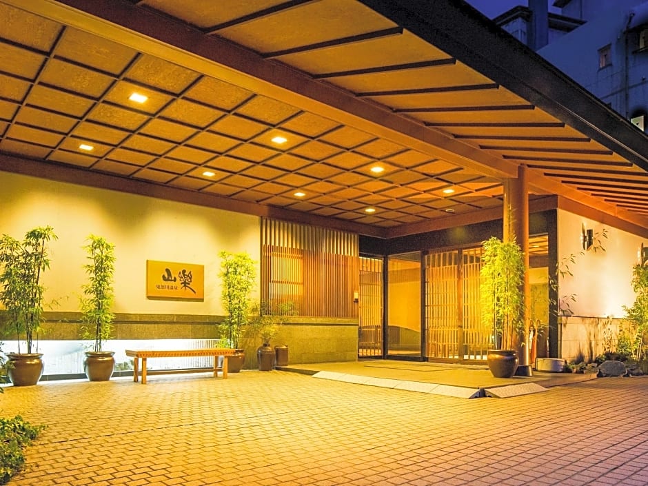 Kinugawa-Onsen Sanraku