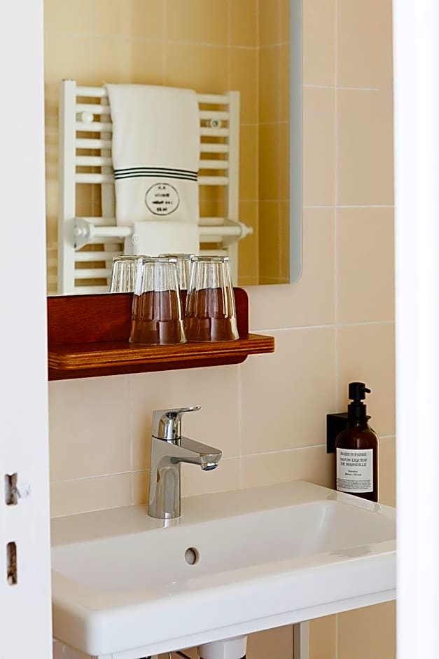 ALFRED HOTELS Les Halles