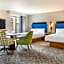 Hampton Inn & Suites Cincinnati/Uptown-University Area