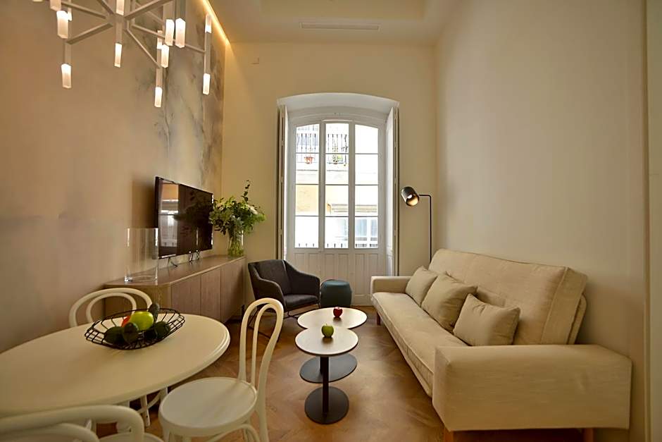 Plaza Mina Suites by Luxury Suites Cadiz -Adults Recommended
