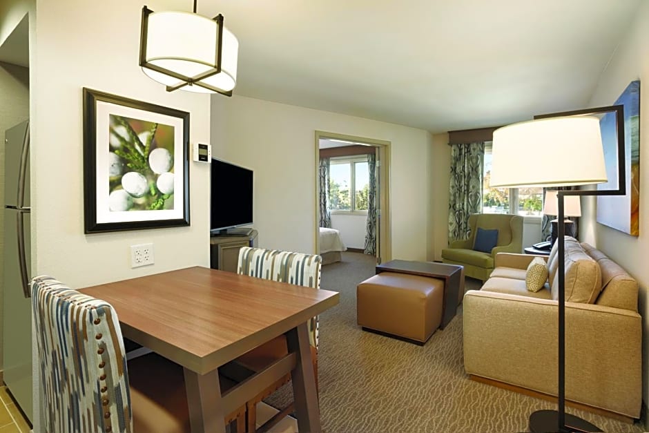 Homewood Suites Tucson St. Philip's Plaza University