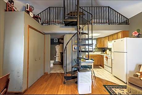 The Alling House