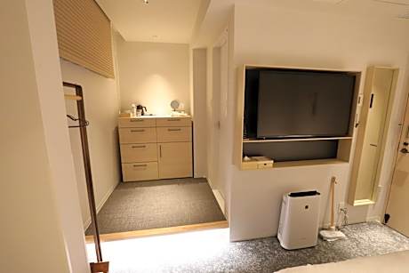 Compact Double Room