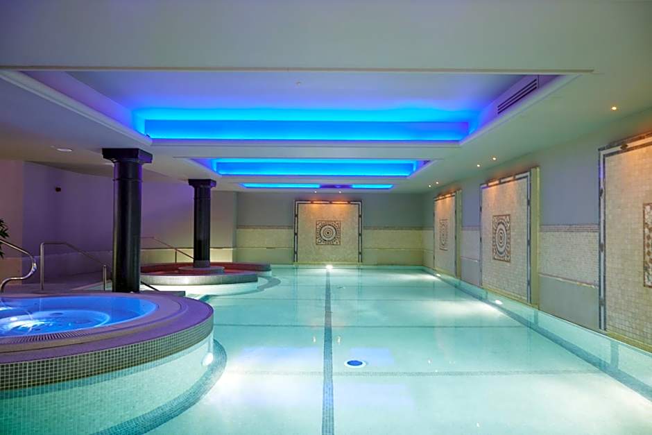 Bunratty Castle Hotel & Leisure Club, BW Premier Collection
