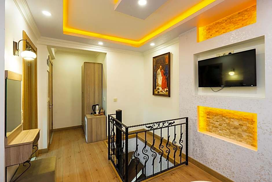 Harbour Suites Old City