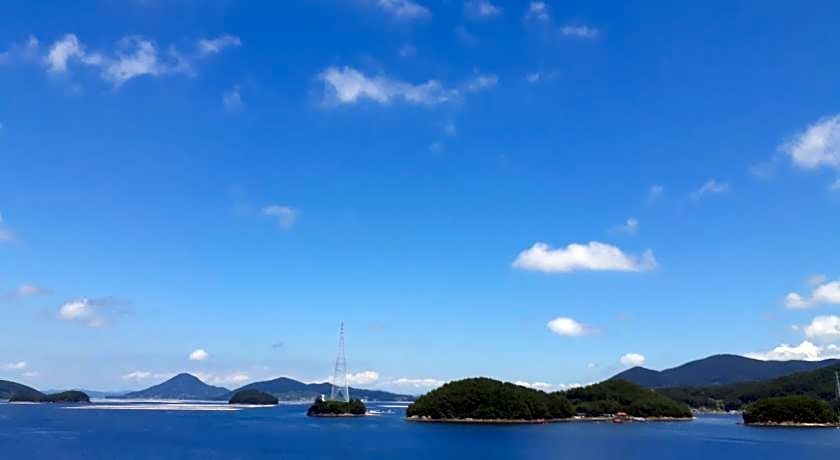 Tongyeong Bridge Hotel