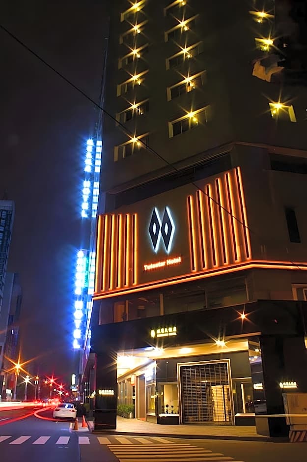 Twinstar Hotel