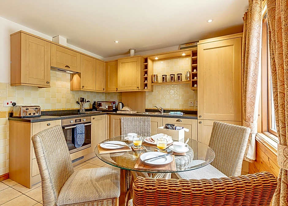 Tilford Woods Lodge Retreat