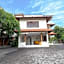 SPOT ON 2426 Hotel Aget Jaya Ii