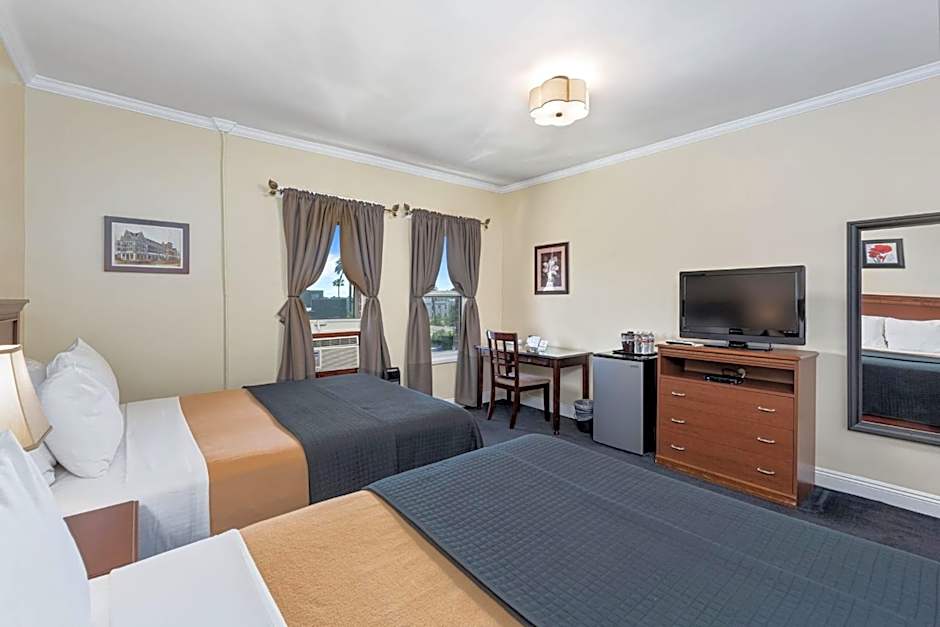 Hollywood Historic Hotel