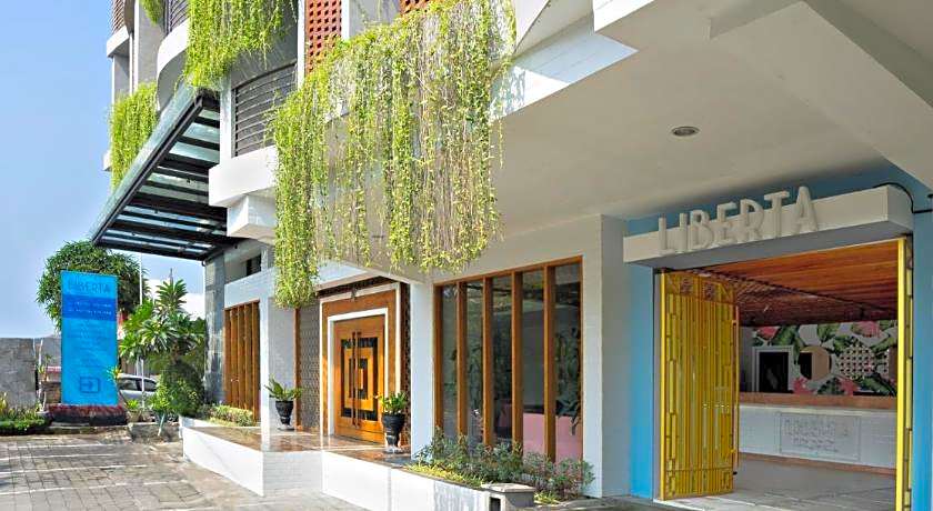 Liberta Seminyak Hotel