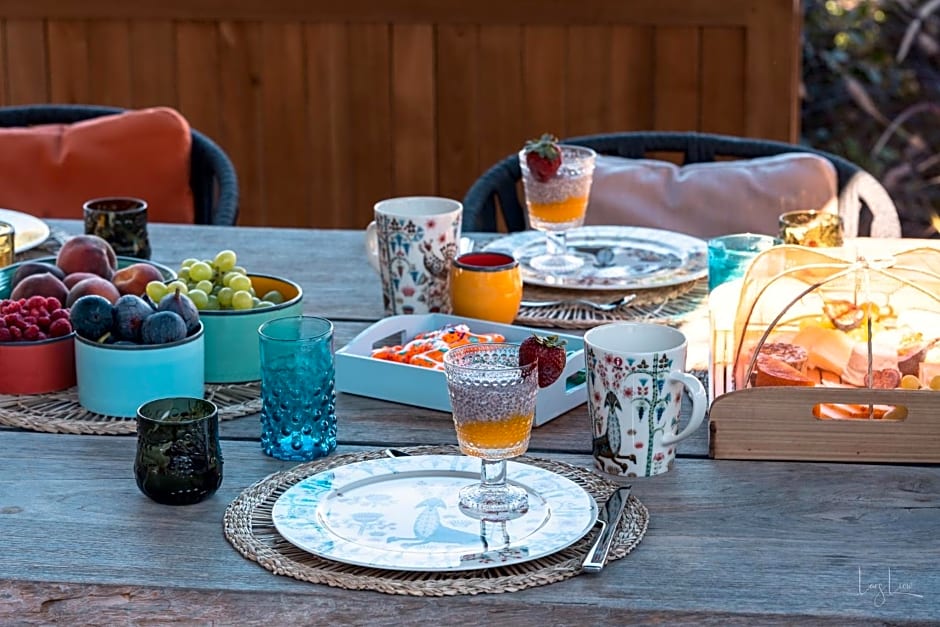 Seeds of Silence boutique hotel & retreat center near Olhao