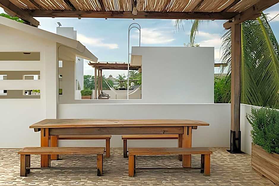 La Aurora Puerto Escondido