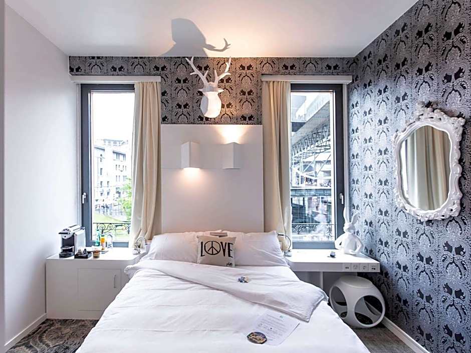 ibis Styles Lausanne Center MadHouse