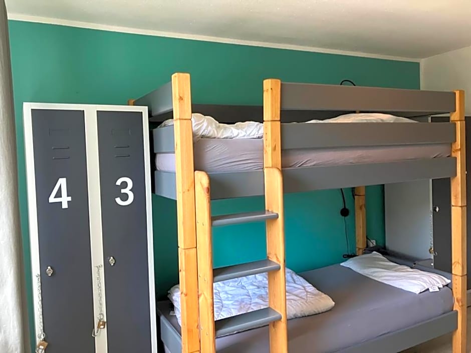 Flensbed Hotel & Hostel