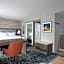 Hampton Inn & Suites Manistee Waterfront
