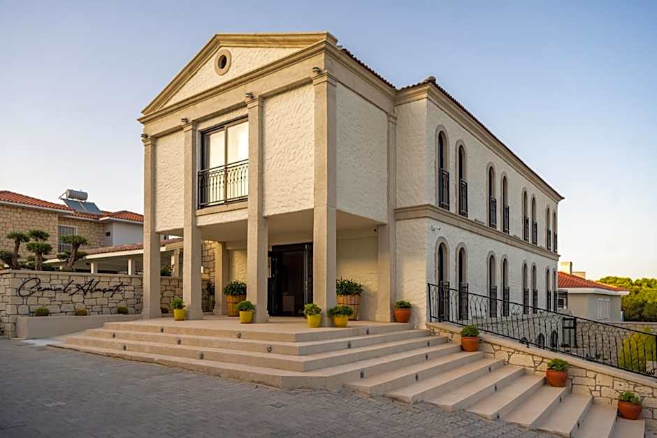 CEMAL ALACATI BUTIK HOTEL