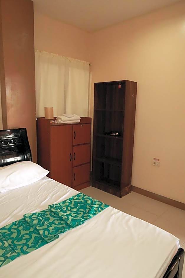 Jo-Cris Apartelle
