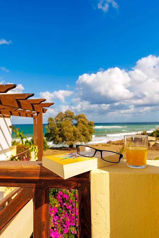 Dedalos Beach Hotel
