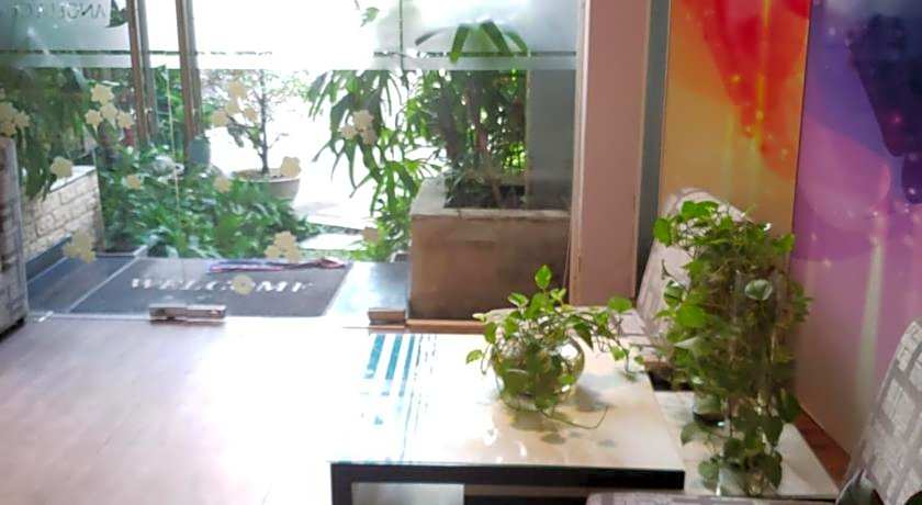 Angela Boutique Serviced Residence