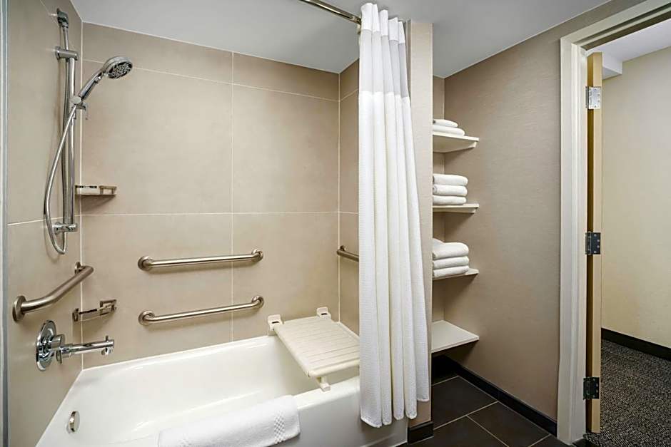 Courtyard by Marriott Chicago Midway Airport