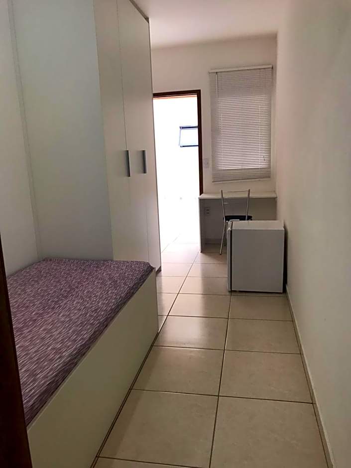 Pousada Hostel Universitário