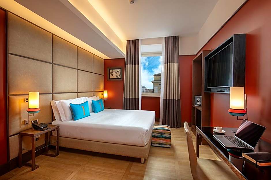 The Independent Hotel