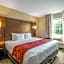 Comfort Suites Fishkill near Interstate 84