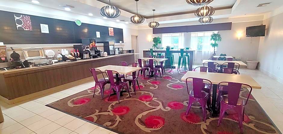 Kemah Edgewater Hotel, SureStay Collection by Best Western