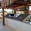 Applicators Hotel