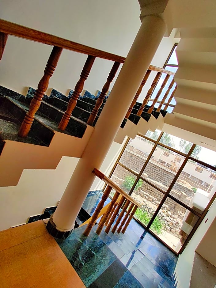 Glacier View Guest House