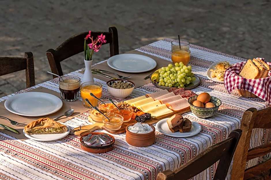 Mountain Hotels "Aroanides"