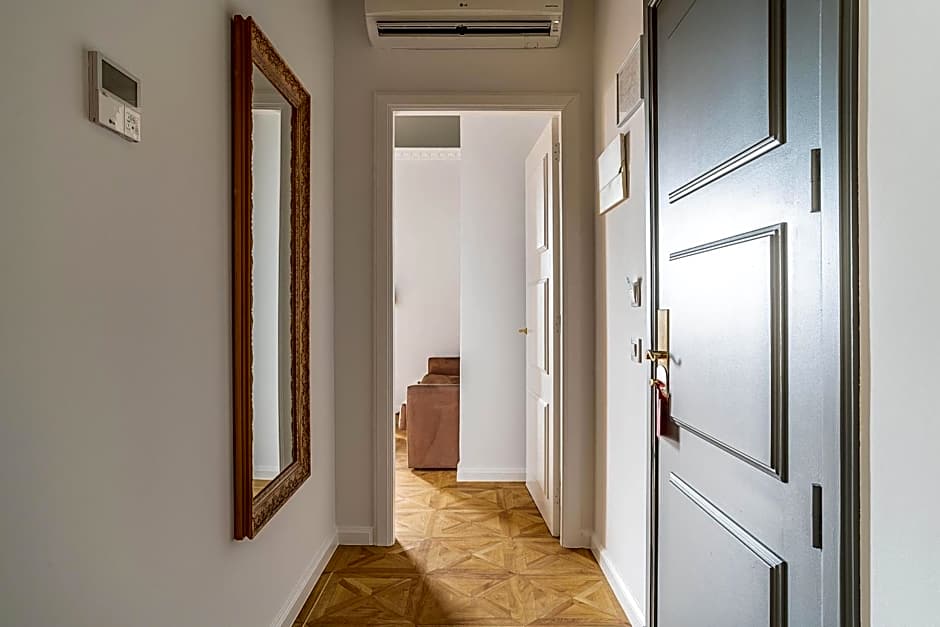 Casa Gracia Apartments