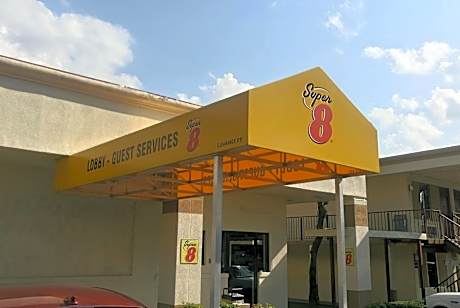 Super 8 by Wyndham Dover