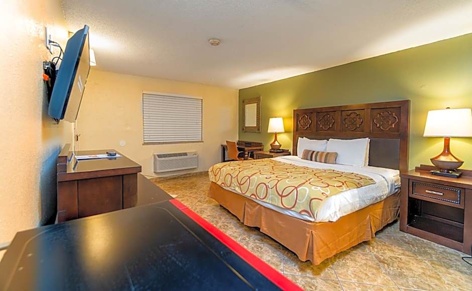 Sevilla Inn Kissimmee- Near Disney