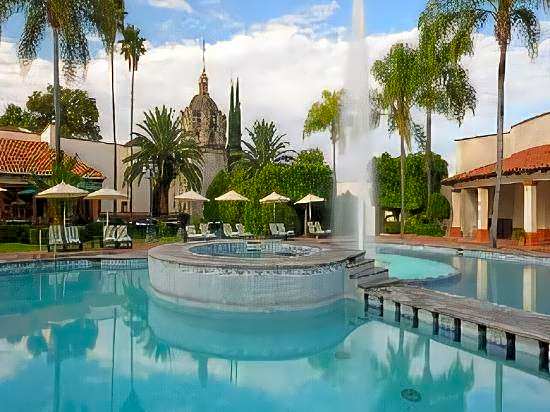 Mision Grand Juriquilla
