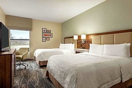 Queen Room with Two Queen Beds - Non-Smoking