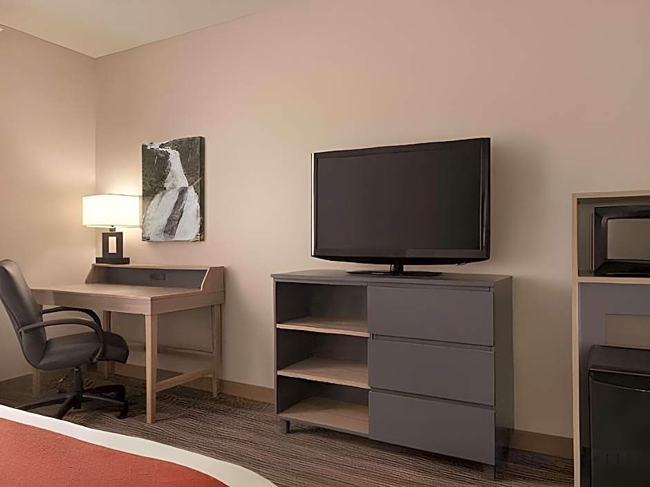 Country Inn & Suites by Radisson, Eagan, MN