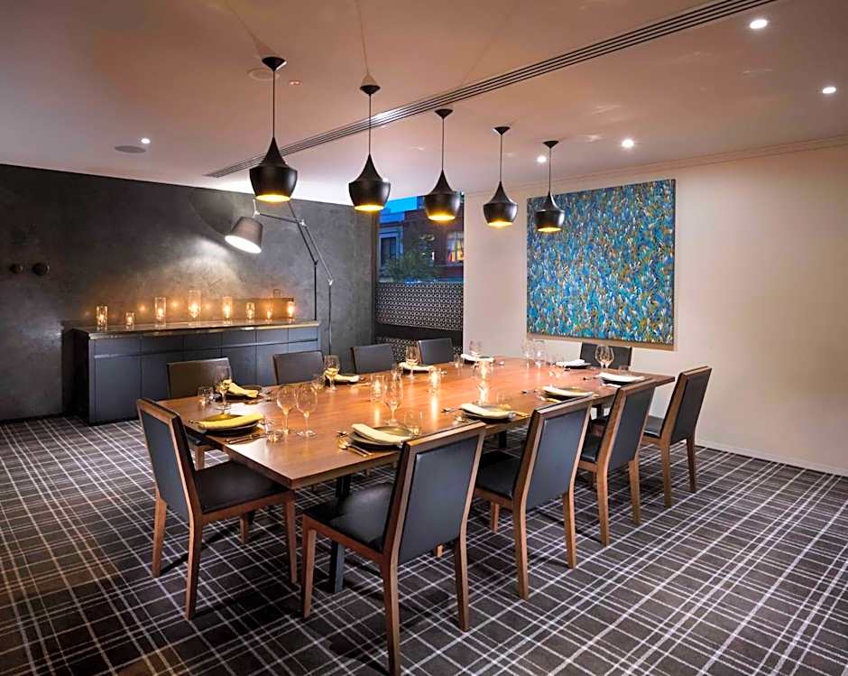 Amora Hotel Adelaide