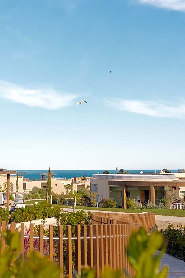 White Shell Beach Villas