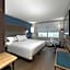 Tru by Hilton Manteca