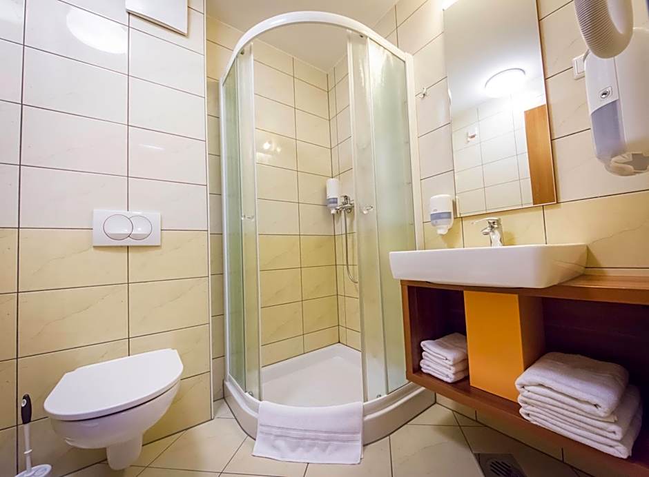 Domačija Vodnik & Apartments