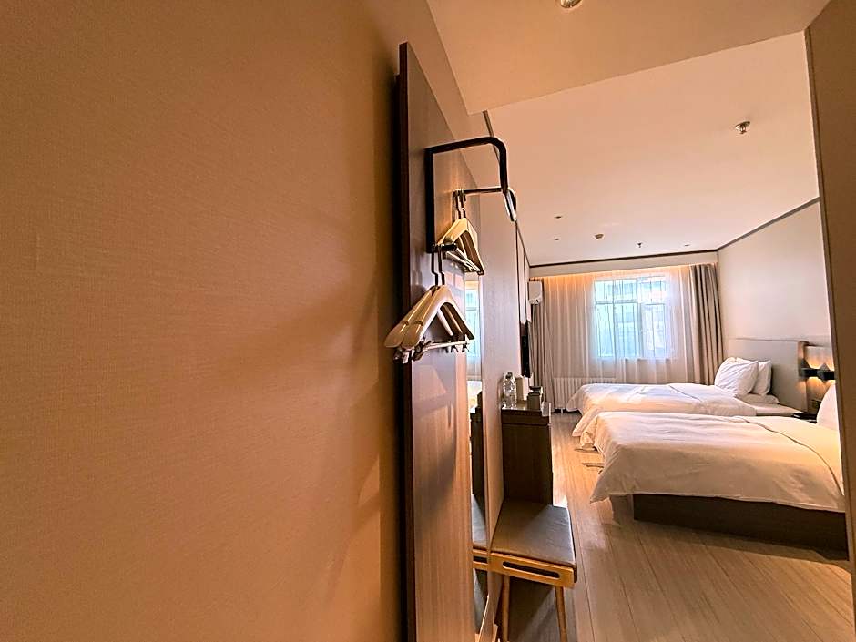Hanting Hotel Yulin Development Zone Wanda Plaza