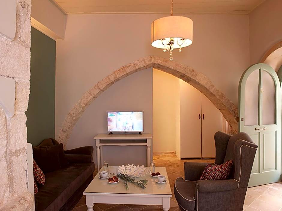 Mythos Suites Boutique Hotel