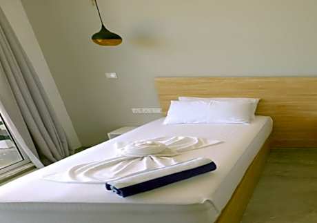 Deluxe Double Room with City View