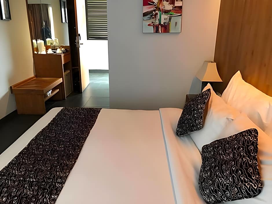 Sans Vibes Hotel Seminyak