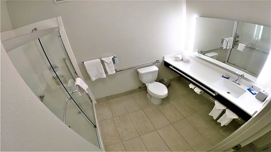 Holiday Inn Express & Suites Hood River by IHG