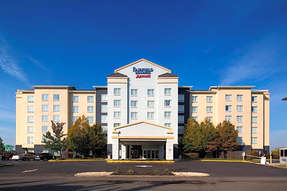 Fairfield Inn & Suites by Marriott Newark Liberty International Airport