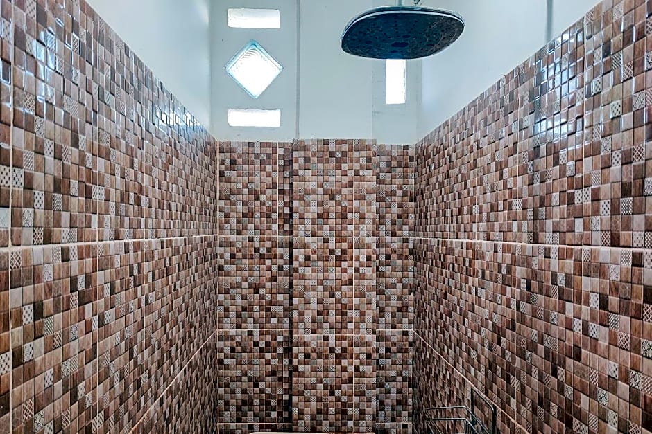 RedDoorz Syariah @ Penginapan Citra Alam 2